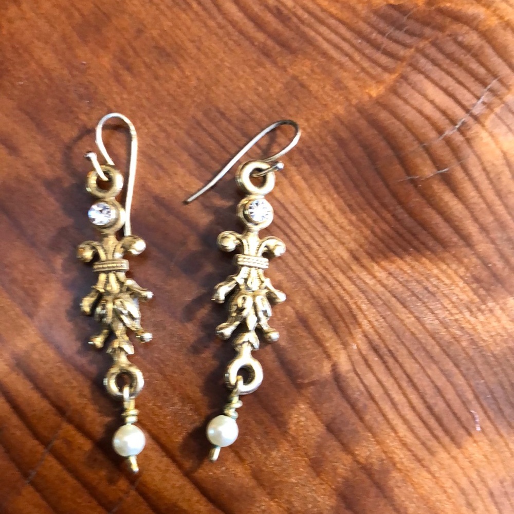 VSA earrings